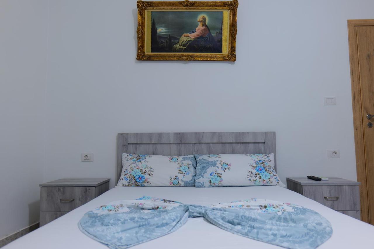 לינה וארוחת בוקר Vila Panorama Piqeras מראה חיצוני תמונה